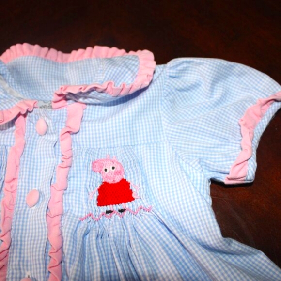 9-Piece Baby Girl Clothing Bundle 18 Months | Dress, Tees, Onesie, Tank, Pants - Picture 10 of 16